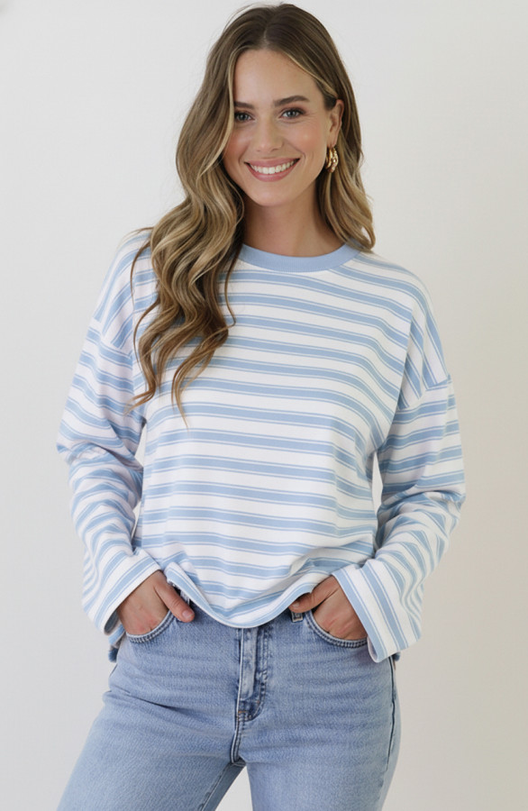 Oversized-Strepen-Top-Viscose-Baby-Blue-4
