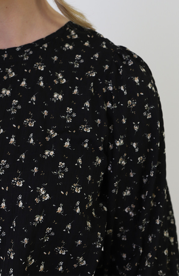 Pofmouw-Luxury-Top-Mille-Fleur-Zwart-6