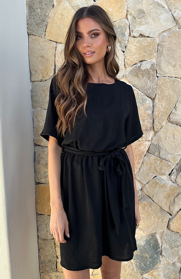 Boothals-Loose-Fit-Jurk-Zwart-1
