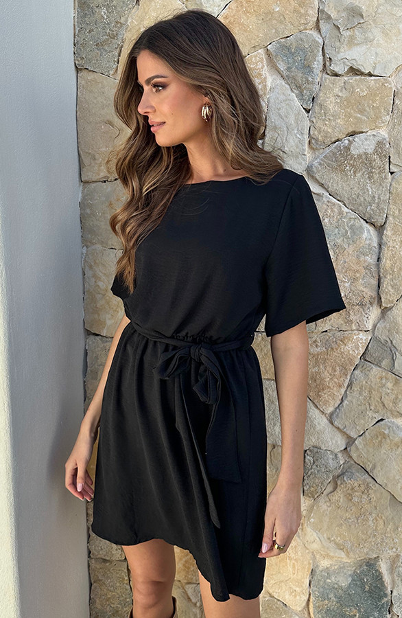 Boothals-Loose-Fit-Jurk-Zwart-2