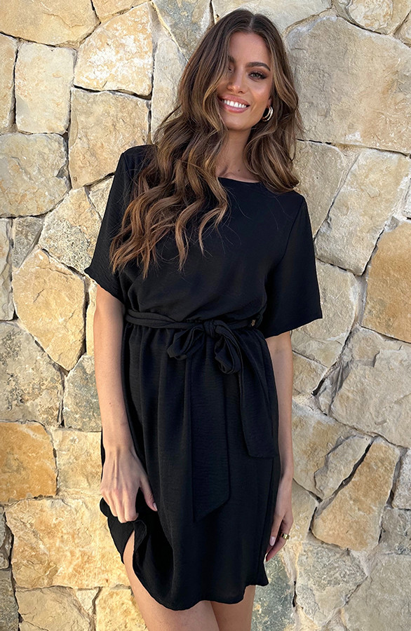 Boothals-Loose-Fit-Jurk-Zwart-5