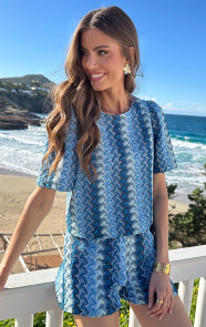 Cotton-Crochet-Look-Short-Kobalt-4