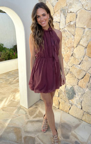 Halter-Jurk-Roselle-Limited-Wine-7