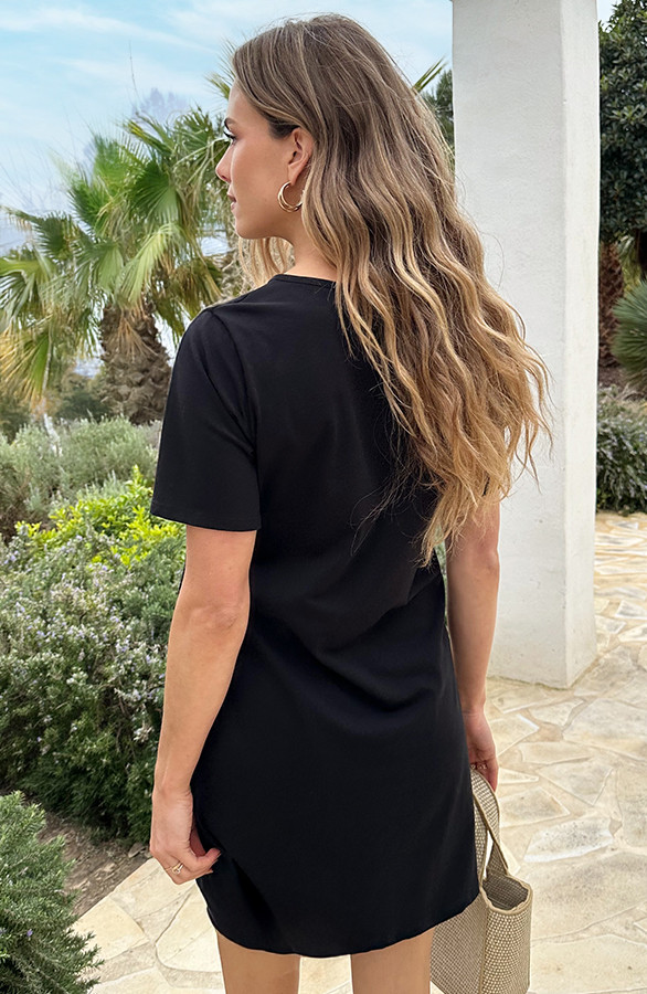 Knotted-T-shirt-Dress-Zwart-2