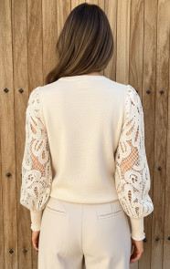 Lace-Sleeve-Soft-Trui-Beige-2