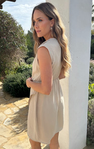 Mouwloze-Gedrapeerde-Jurk-Beige-2
