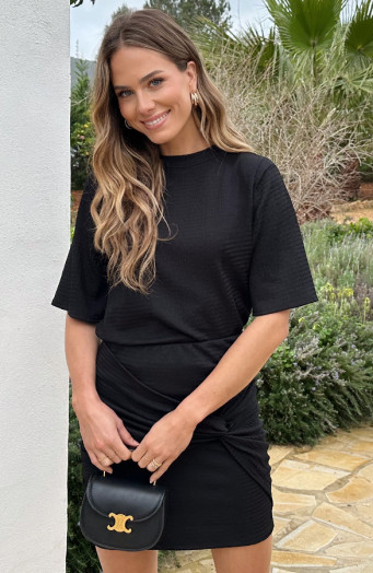 Smocked-t-shirt-zwart-2