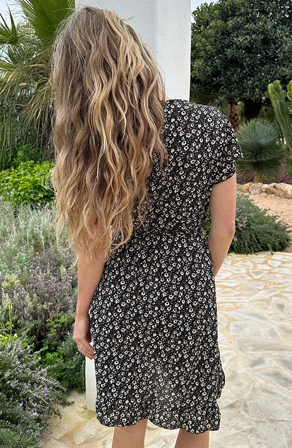wikkel-jurk-bloemenprint-taupe-2