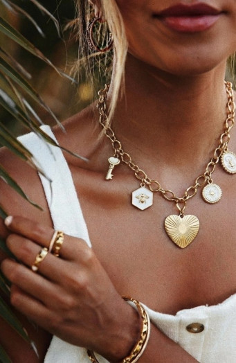 Charm-Halskette mit Herz und mehr
