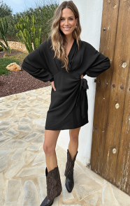 Elegant-V-Hals-Jurk-Zwart-4