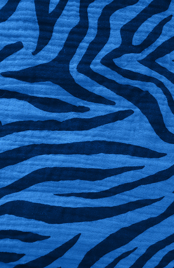 Mousseline-Zebra-Print-Ruffle-Top-Kobalt-6