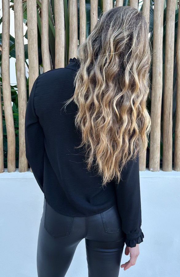 Ruffle-High-Neck-Blouse-Zwart-1