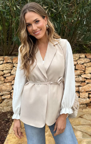 Shoulder-Detail-Wrap-Gilet-Beige-2