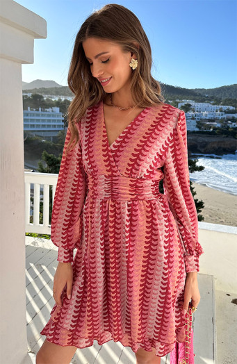 Kleid aus Lurex mit gerafftem Bund, rosa-rot