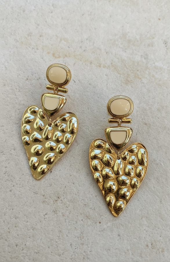 Statement-Heart-Oorbellen-Goud-Light-Beige