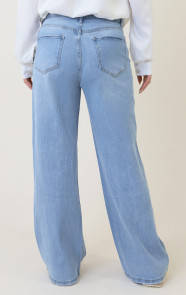 Ultra-Wide-Leg-Jeans-Parels-Light-Blue-5