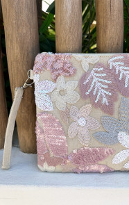 Geborduurde-Clutch-met-Bloemen-Roze-Beige-2