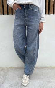 Glitter-Stone-Barrel-Jeans-5