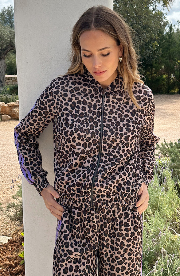 Leopard-Bies-Bomber-Lila-3
