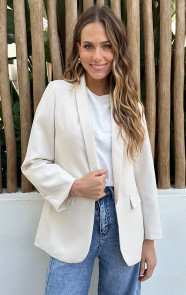 Limited-Blazer-Longsleeve-Beige-2