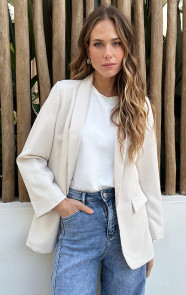 Limited-Blazer-Longsleeve-Beige-3