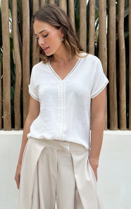 Lulu-Lace-V-Hals-Top-Ecru-2