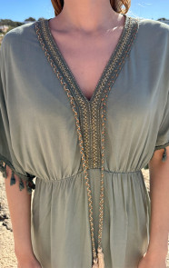 Oversized-Jurk-Gouden-Detail-Army-669