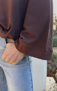 Oversized-Longsleeve-Katoen-Choco-1