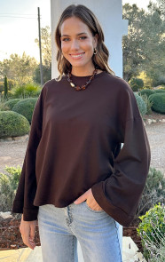 Oversized-Longsleeve-Katoen-Choco-7