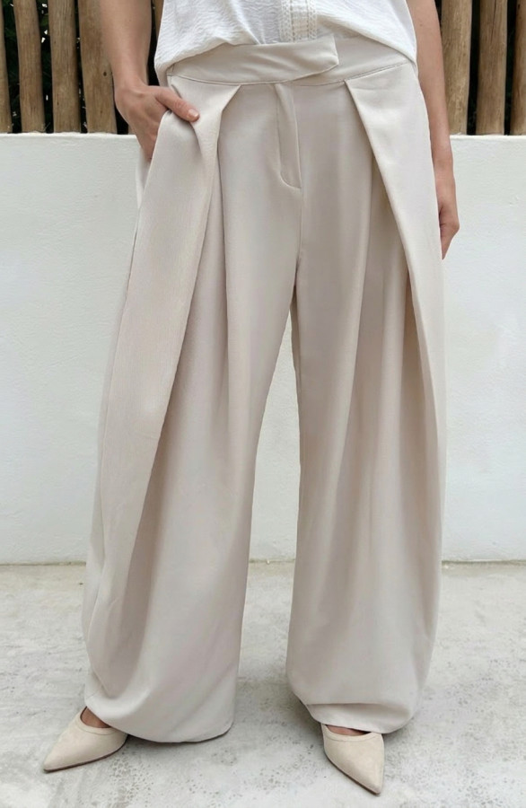Ultra-Pleated-Wide-Leg-Pants-Beige-2