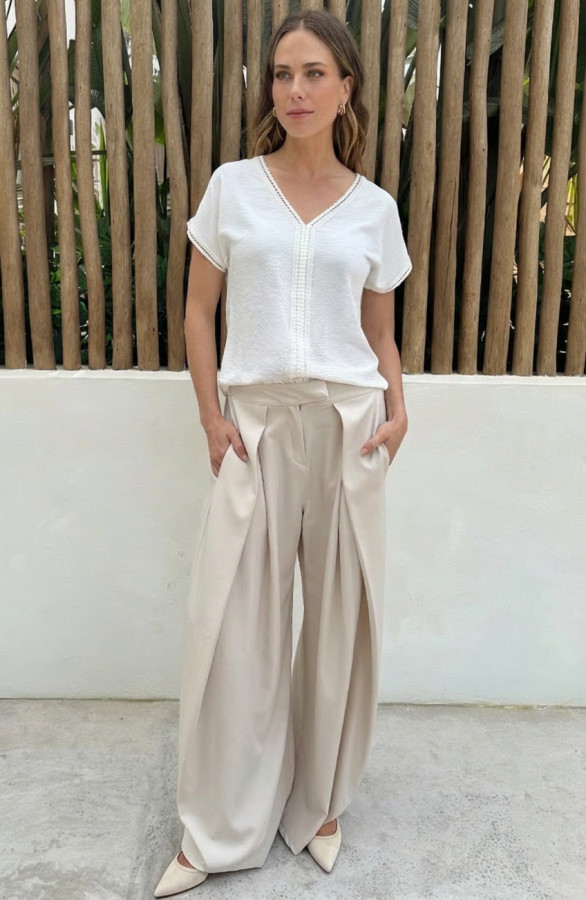 Ultra-Pleated-Wide-Leg-Pants-Beige-3