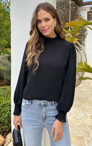 Col-Blouse-Met-Kant-Zwart-6-5