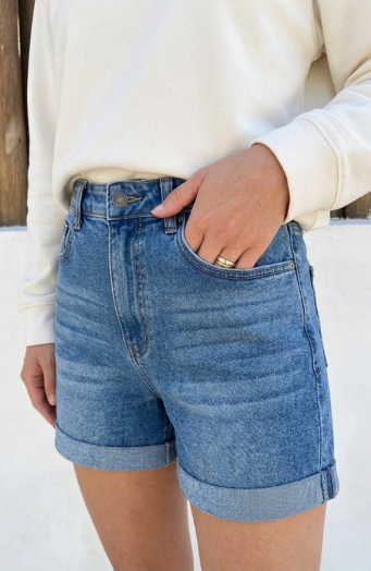 Denim-Short-Mom-Fit-Mid-Blue-Stretch-FMH