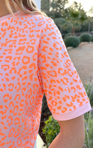 Leopard-T-shirt-Katoen-Neon-Orange-6-2