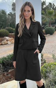 Cropped-Double-Breasted-Blazer-Zwart-2