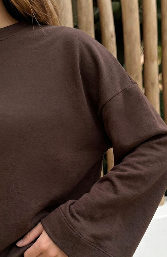 Oversized-Longsleeve-Katoen-Choco-22-5