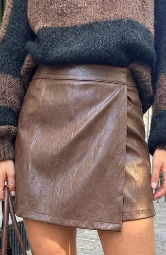 Skort in Lederoptik, Schokobraun