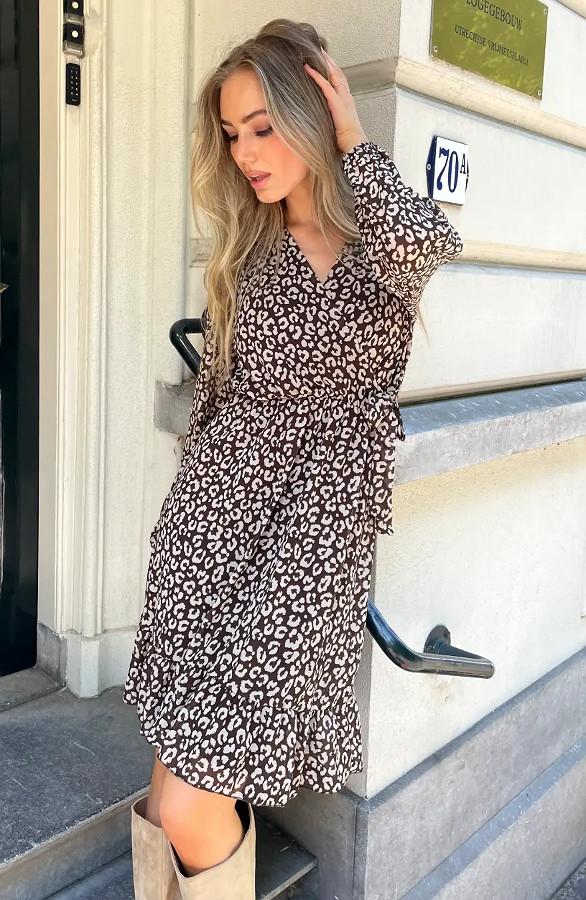 Luxury-V-hals-Jurk-Leopard-Choco-6-4