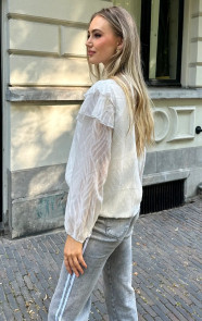Noa-Ruffle-Blouse-Ecru-5-2
