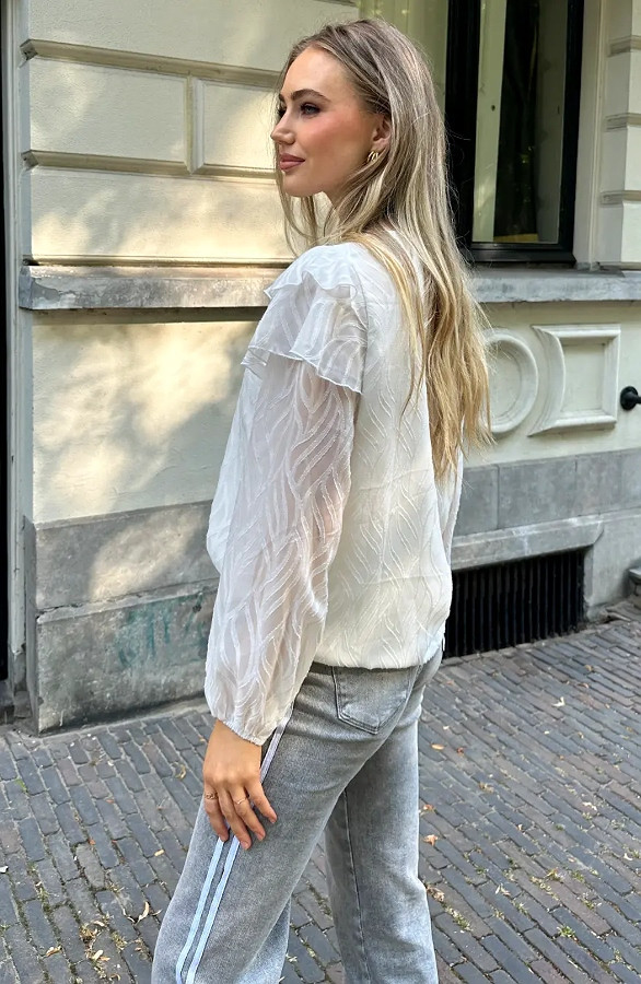 Noa-Ruffle-Blouse-Ecru-5-2