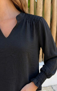 Smocked-V-hals-Blouse-Zwart-1