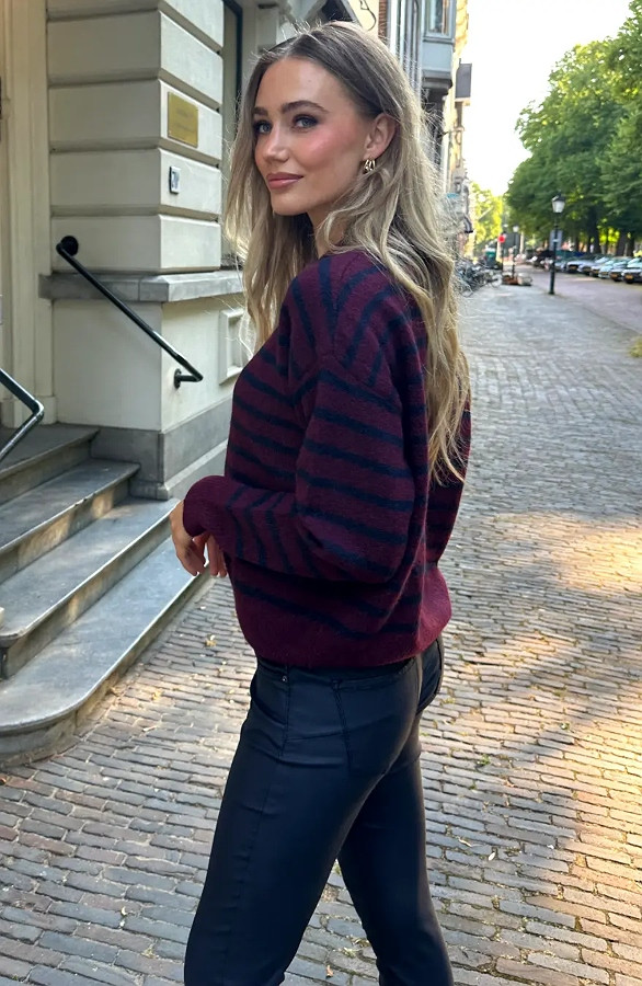 Striped-Soft-Sweater-Burgundy-Marine-6