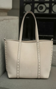 Suedine-Shopper-Tas-Met-Studs-Beige-3
