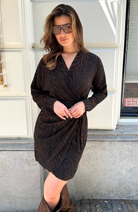 Wrap-Jurk-Zebra-Longsleeve-Choco-6-3