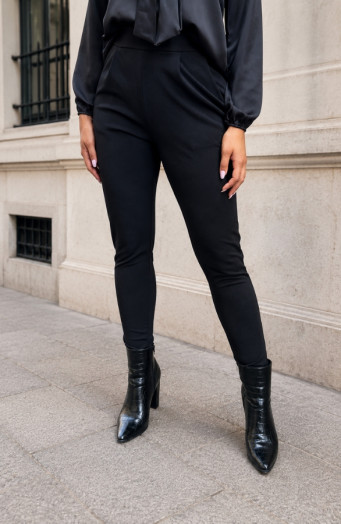 Schwarze Stretchhose mit hohem Bund